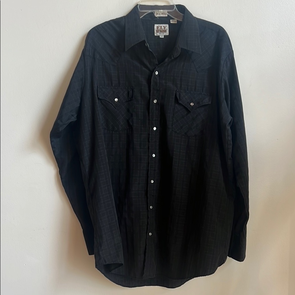 Ely Cattleman Black Casual Button Down Shirt with Western Style